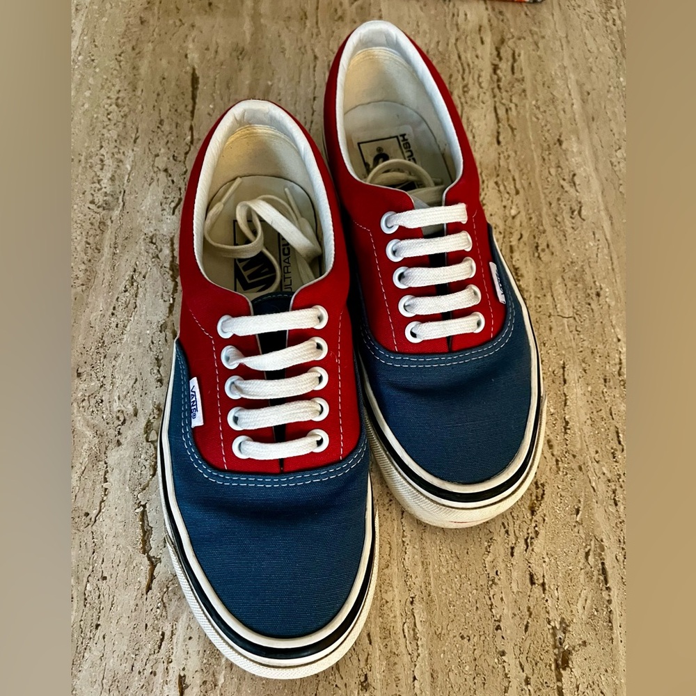 Vans 95 Era Vintage Blue/Red size 8